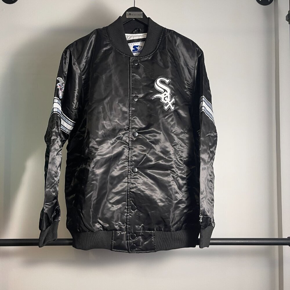 Starter Chicago white sox satin jacket size S or M or L
